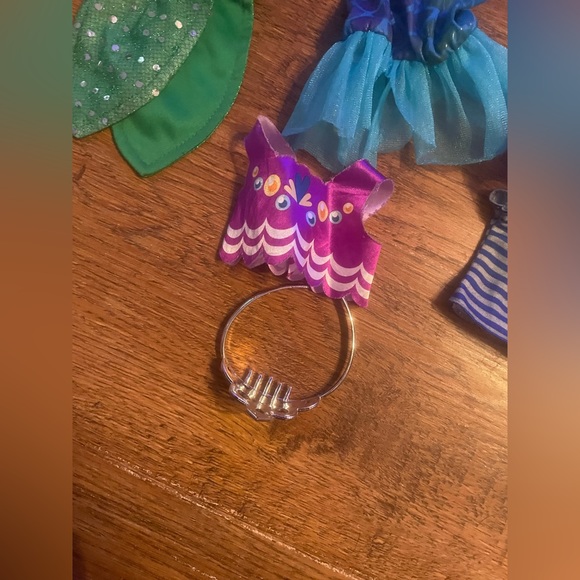 Sold!! American Girl Doll Wellie Wishers Lot Raft sled mermaid outfits crown - Picture 4 of 12